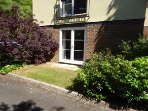 Photo 7- click for photo gallery